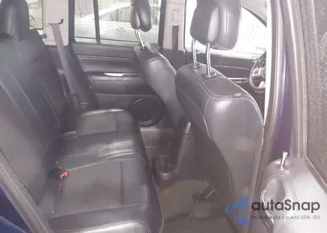 2016 Jeep Compass Latitude из США, поврежденный, VIN 1C4NJDEB2GD781157